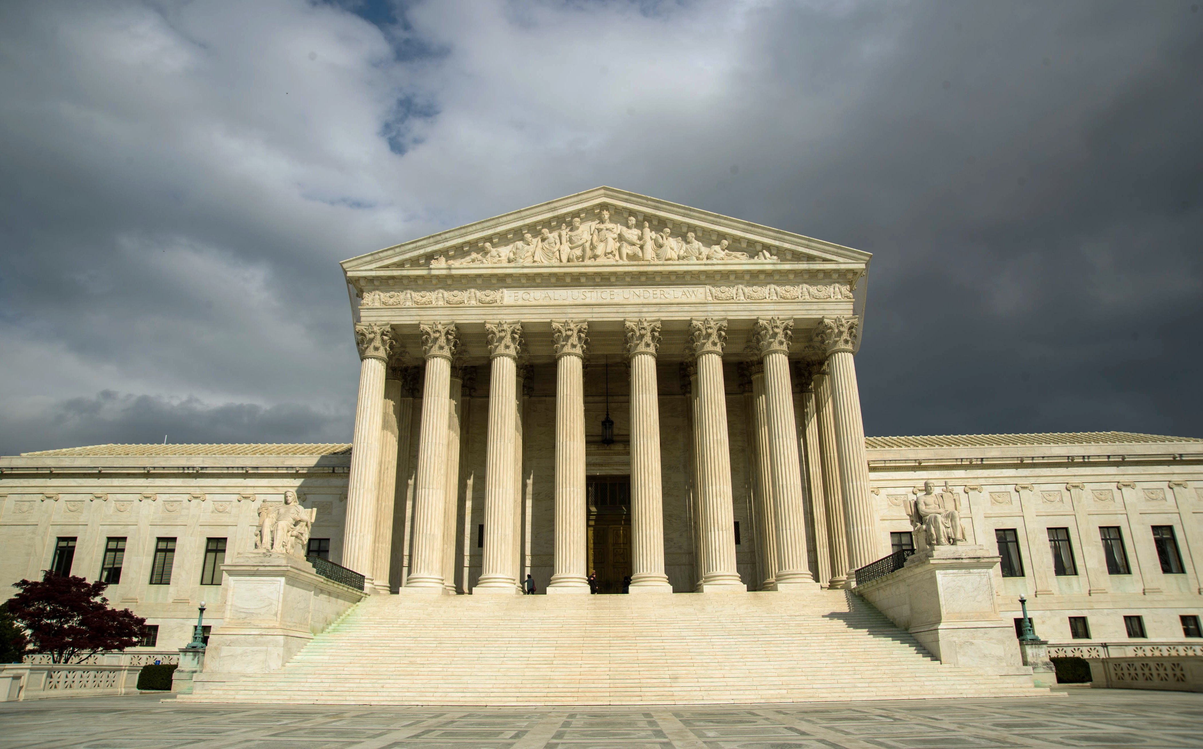 the supreme court ruled in the bakke case that