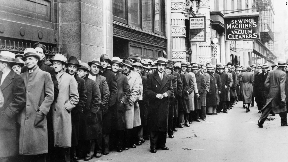 Thousands of unemployed people waited in line to register for federal relief jobs in New York in 1933. The unemployment rate rose to 25% that year.    