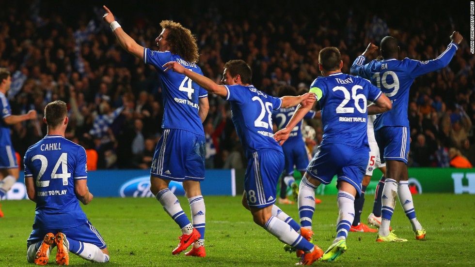 Chelsea players celebrate after overcoming Paris Saint-Germain on away goals to reach the Champions League semifinals.