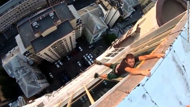 Scared Of Heights Don t Look Down CNN Video