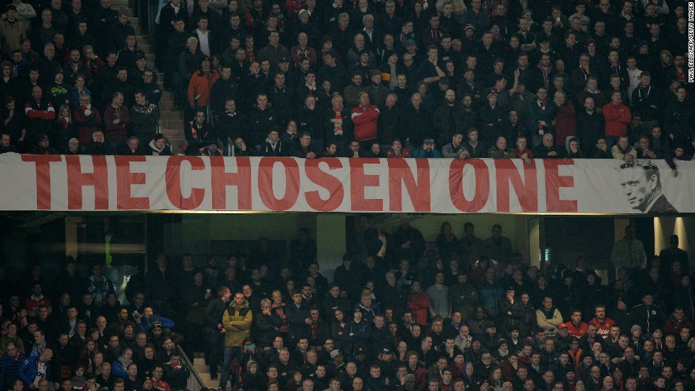 Despite the club&#39;s troubles under Moyes, many fans continued to back Ferguson&#39;s chosen successor. Patience soon started to wear thin, however, and one group of supporters even arranged for an aircraft to fly over Old Trafford during the 4-1 win against Aston Villa at the end of March, carrying a banner reading: &quot;Wrong One -- Moyes Out.&quot;