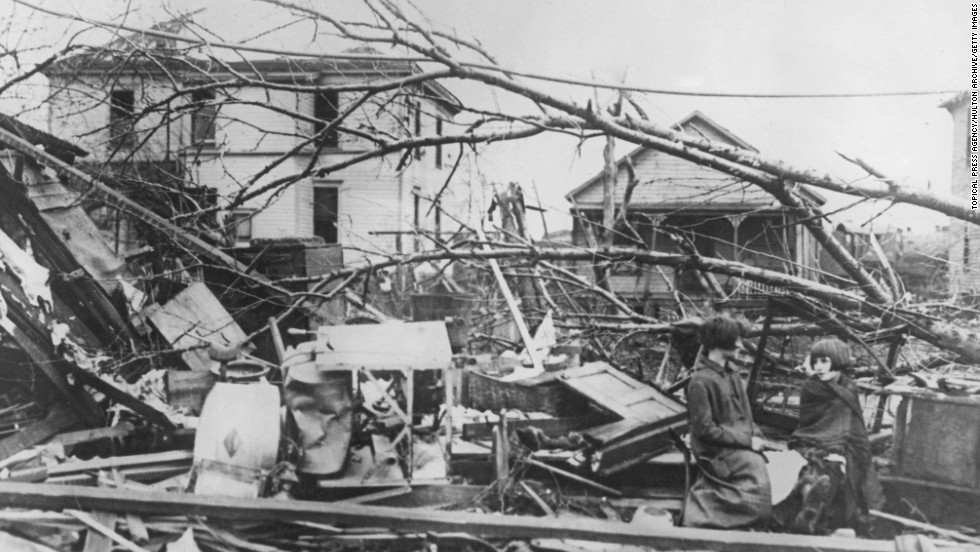 &lt;strong&gt;1.&lt;/strong&gt;The &quot;Tri-State Tornado,&quot; which killed 695 people and injured 2,027, was the deadliest tornado in U.S. history, according to the National Oceanic and Atmospheric Administration. The tornado traveled more than 300 miles through Missouri, Illinois and Indiana on March 18, 1925, and was rated an F5, the most powerful under old Fujita scale (winds of 260-plus mph). 
