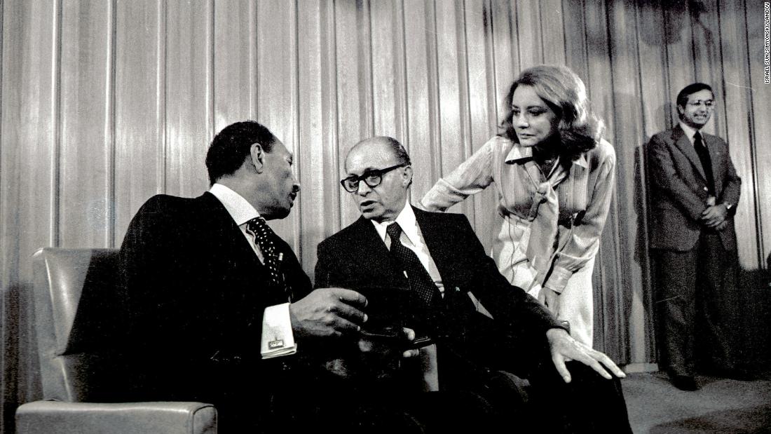 Walters held a groundbreaking interview with Egyptian President Anwar Sadat, left, and Israeli Prime Minister Menachem Begin in 1977.