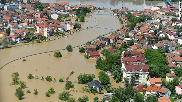 Bosnia floods dislodge landmines