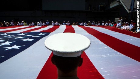 Разберете го: Разликата между Деня на паметта и Деня на ветераните