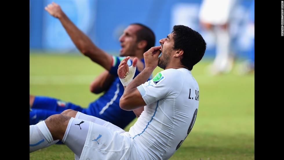 2014 Luis Suarez Sports Illustrated Regional No Label World Cup 6/9/14  Uruguay 