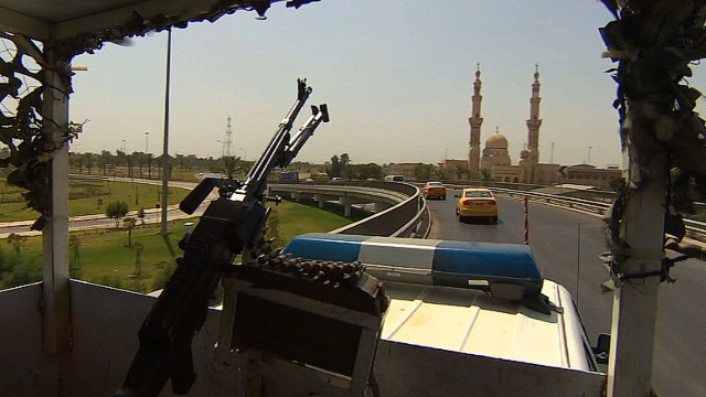 On patrol with Baghdad&#39;s special forces