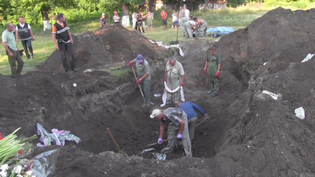 Mass Grave Found In Eastern Ukraine Cnn Video