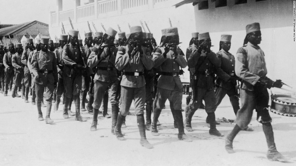 German Askari in German Southwest Africa (August, 1916) .