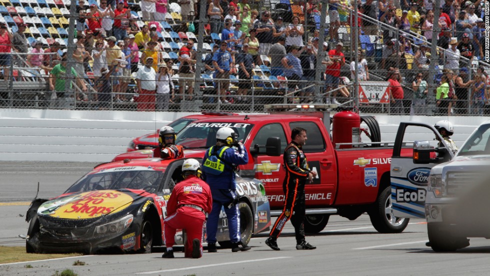 Nascars Tony Stewart Hits Kills Driver Kevin Ward Jr Cnn