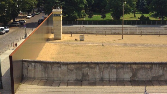 The bike tour of the Berlin Wall takes in several visible stretches of the original 