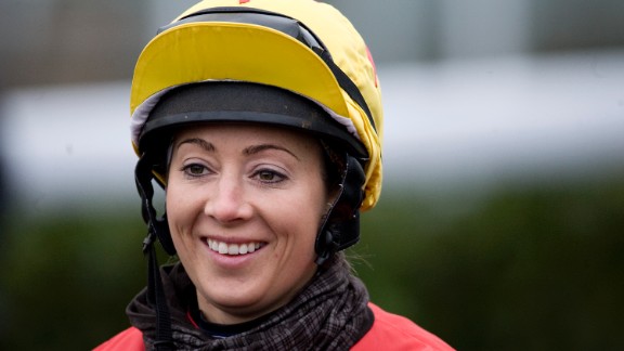 Hayley Turner: Trailblazing jockey breaks her body for fun - CNN