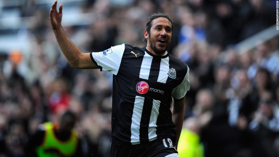 Jonas Gutierrez, the Newcastle winger, has revealed he is fighting testicular cancer after beginning chemotherapy in his native Argentina.