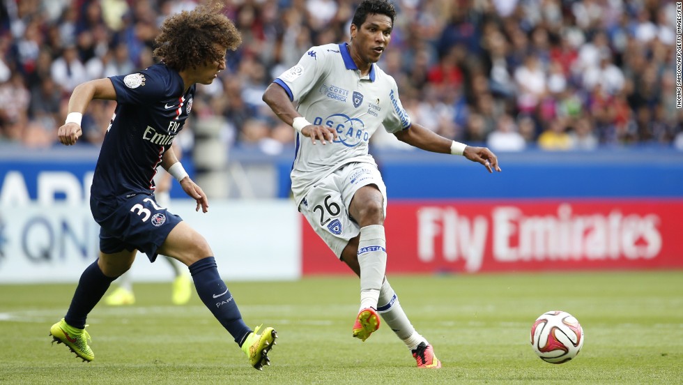 &lt;strong&gt;November 2014:&lt;/strong&gt; Brandao, right, was given a one-month jail sentence for headbutting Paris Saint-Germain&#39;s Thiago Motta in August.