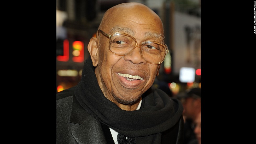 &lt;a href=&quot;http://www.cnn.com/2014/10/06/showbiz/celebrity-news-gossip/geoffrey-holder-death/index.html&quot;&gt;Geoffrey Holder&lt;/a&gt;, a versatile artist known for his ability as a dancer, actor and a pitchman for 7Up, died from complications due to pneumonia, his family&#39;s attorney said on October 6. Holder was 84.