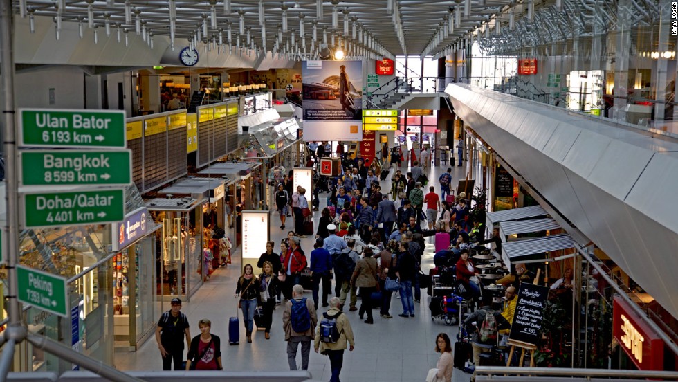 Some regular Tegel travelers complain the airport lacks the facilities of larger air hubs.