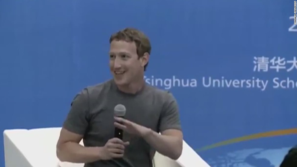While visiting an audience at Beijing&#39;s Tsinghua University on Thursday, Facebook founder Mark Zuckerberg spent 30 minutes speaking in Chinese -- a language he&#39;s been studying for several years. He&#39;s not the only well-known person who&#39;s fluent in something besides English. Here are some other examples: