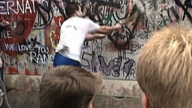 How CNN covered fall of Berlin Wall