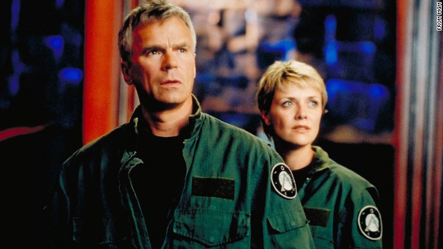 Richard Dean Anderson as Jack O'Neill and Amanda Tapping as Samantha Carter in 