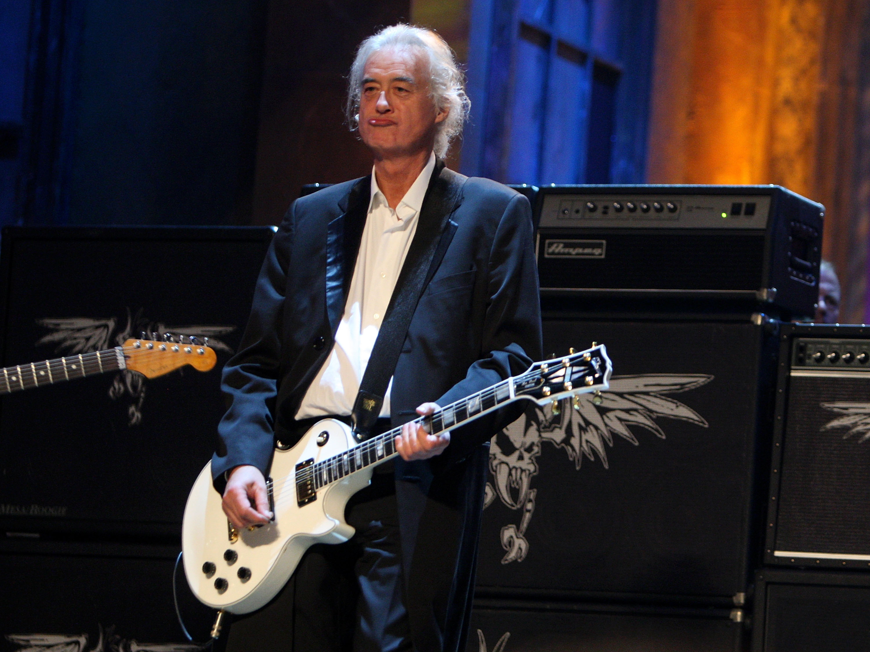 jimmy page playing