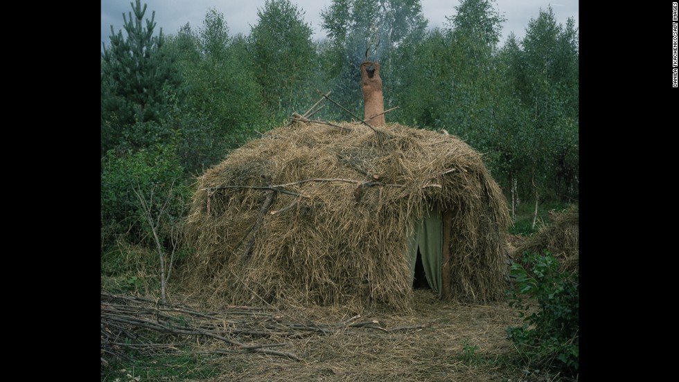 One hermit&#39;s hut in Russia. 