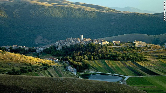 santo-stefano-this-idyllic-italian-village-will-pay-you-to-move-there