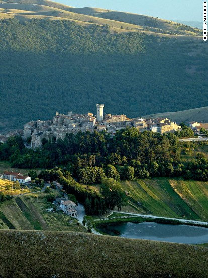 Idyllic Italian village will pay you to move there