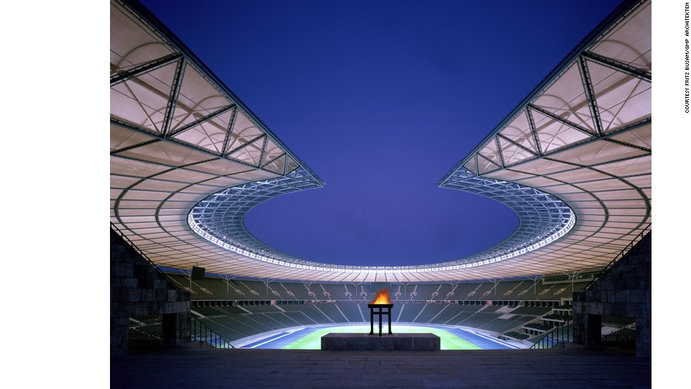 It was later redeveloped by GMP Architects and opened in 2004, eventually hosting games during the 2006 World Cup.