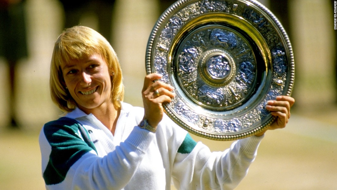 Martina Navratilova won 15 of her 18 singles grand slams in the 1980s and was the dominant player before the rise of Graf.