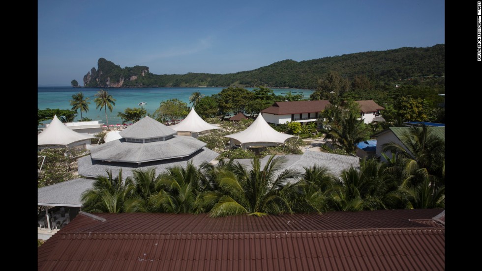 A view of the same area in Ton Sai Bay shows new buildings and trees. 