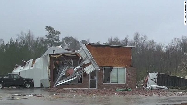 Holiday Storms And Tornadoes Turn Deadly - CNN Video