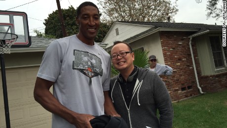 Jeff Yang with Scottie Pippen.