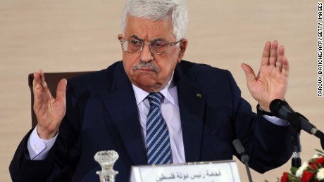 Palestinian President Mahmud Abbas speaks during a press conference held at the Ministry of Foreign Affairs on December 23, 2014, in Algiers.