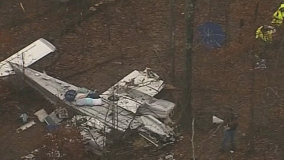 7 Year Old Survives Kentucky Plane Crash That Kills 4 Cnn 8561