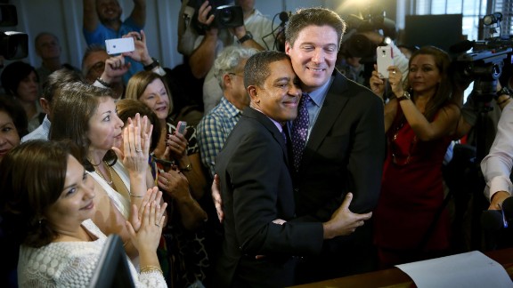 Federal Judge Strikes Down Michigan S Gay Marriage Ban Cnn