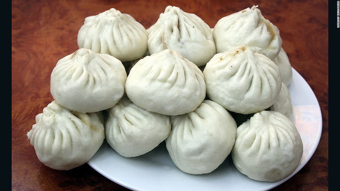 Baozi (steamed dumplings) from Beijing&#39;s Qing-Feng, made famous after Xi queued, paid and picked up lunch by himself. 