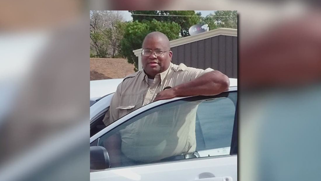 No Charges After Oklahoma Police Chief Shot Four Times Cnn 8525