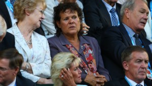 Evonne Goolagong: Defying prejudice to become a star - CNN