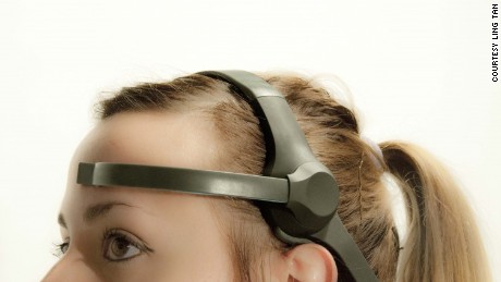 One of designer Ling Tan&#39;s inventions, Mindwave, which measures the attention span of the user. She will be at International Women&#39;s Day at Tech City in London on 6 March.