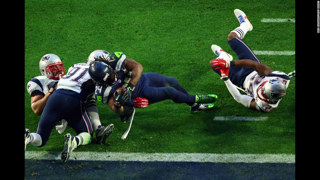 Lynch rumbles over the goal line for the touchdown.