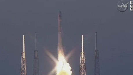 sot spacex rocket launch_00001730.jpg