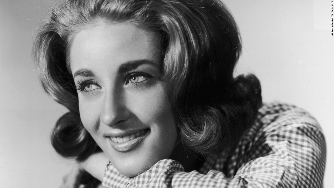 &lt;a href=&quot;http://www.cnn.com/2015/02/16/entertainment/feat-lesley-gore-obit/index.html&quot; target=&quot;_blank&quot;&gt;Lesley Gore&lt;/a&gt;, whose No. 1 hit &quot;It&#39;s My Party&quot; kicked off a successful singing career while she was still in high school, died February 16 at the age of 68. &lt;a href=&quot;http://www.people.com/article/lesley-gore-singer-its-my-party-dies&quot; target=&quot;_blank&quot;&gt;According to People magazine&lt;/a&gt;, the cause of death was cancer.