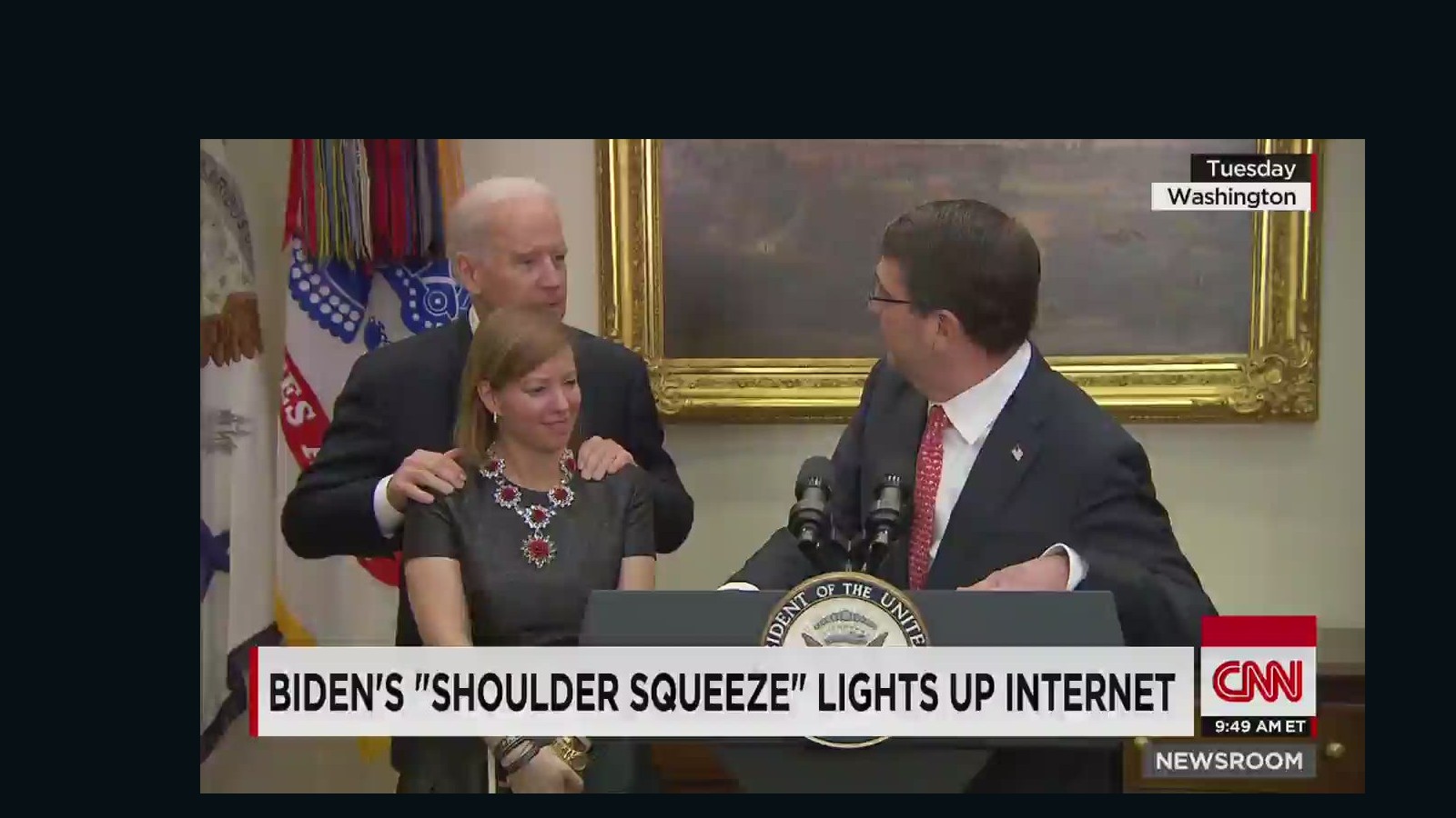 Bidens Shoulder Squeeze Goes Viral Cnn Video 1057