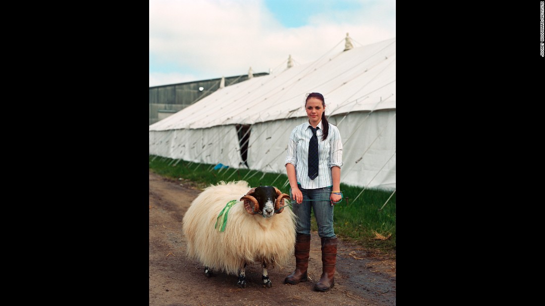 Hannah with her prize-winning Scottish Blackface ram, Brewser.