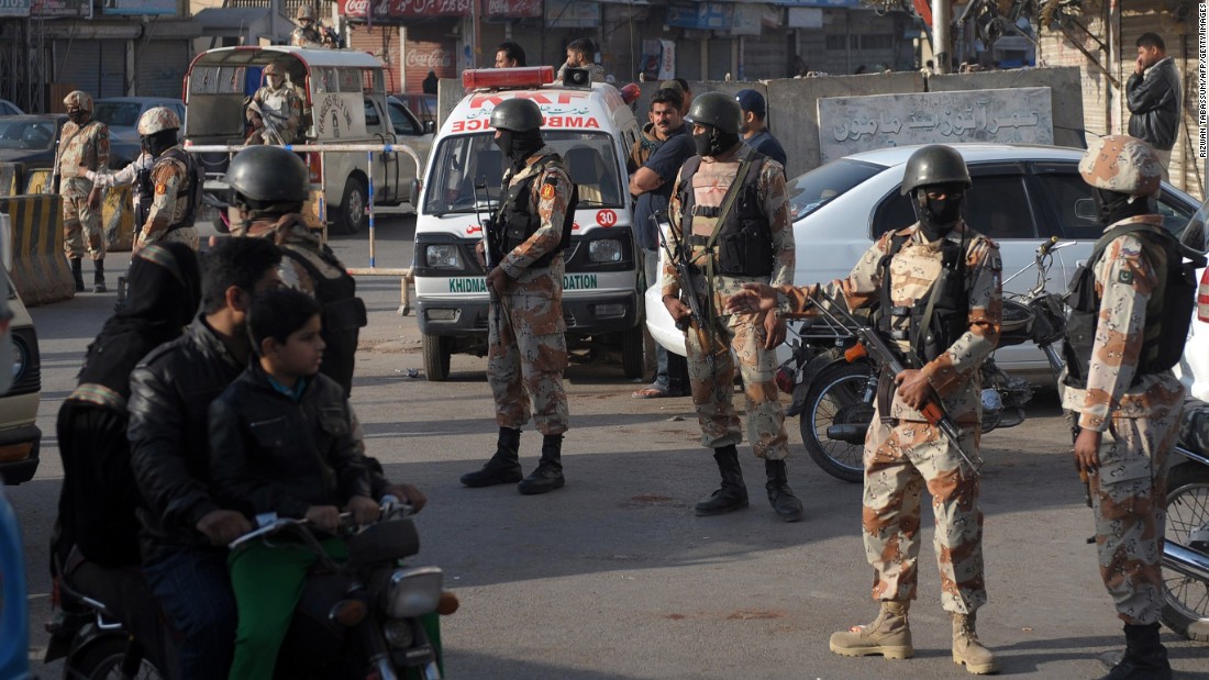 Pakistani Paramilitary Raids Mqm Headquarters Cnn 