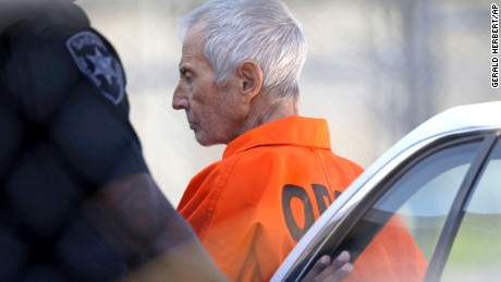 Robert Durst withdrew $40,000 and had latex mask, affidavit says