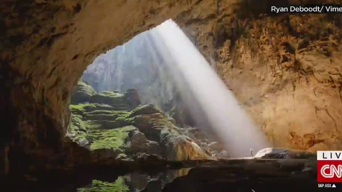 Drone Flies Inside World S Largest Cave Cnn Video