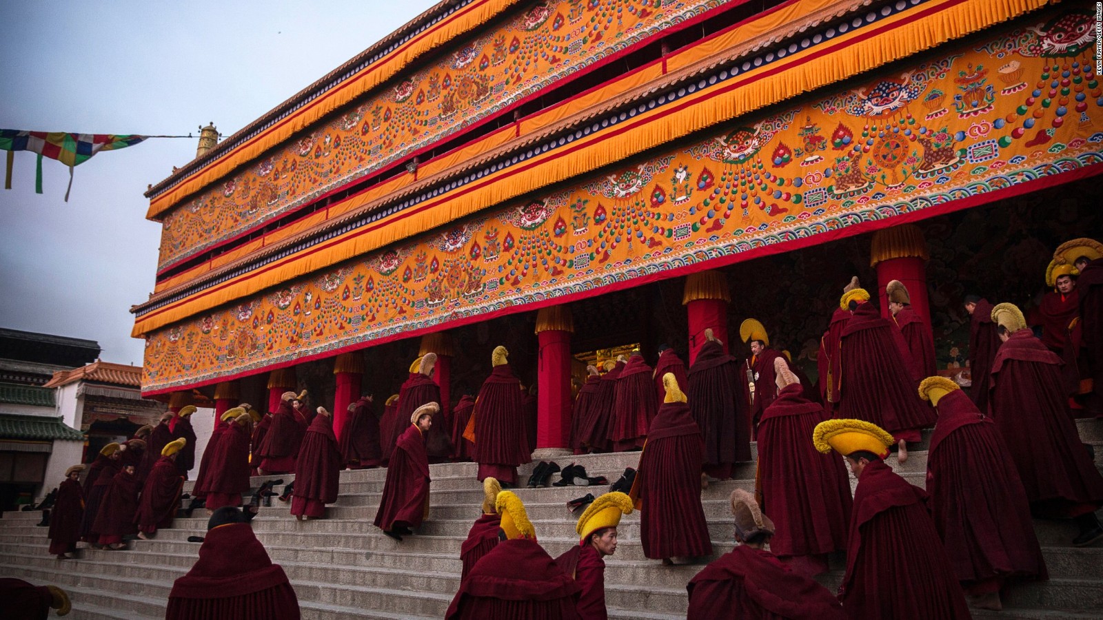 Buddhism attracts new converts in China - CNN