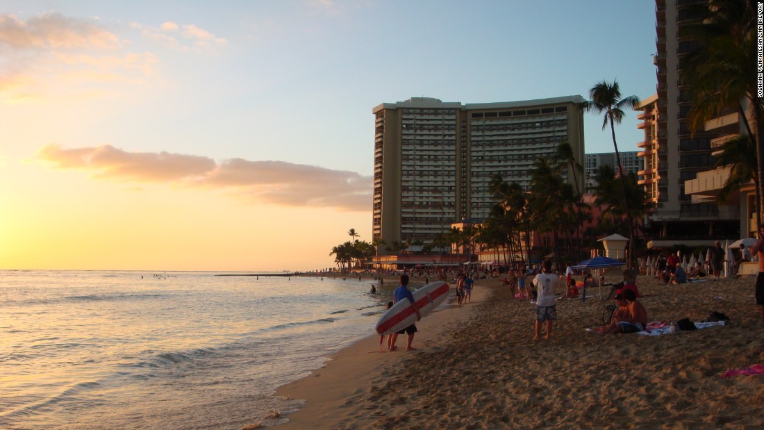 Most of Hawaii&#39;s population lives on Oahu. In Honolulu, on the southeastern shore, the neighborhood of Waikiki was once home to Hawaiian royalty. &quot;Here you can learn to surf during the day and after sunset sway to the island rhythms. Visitors are always greeted with love and tenderness,&quot; said &lt;a href=&quot;http://ireport.cnn.com/docs/DOC-1223354&quot;&gt;iReporter Sobhana Venkatesan&lt;/a&gt;. 