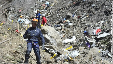 SEYNE, FRANCE - MARCH 26: In this handout image provided by French Interior Ministry, the Rescue workers and gendarmerie continue their search operation near the site of the Germanwings plane crash near the French Alps on March 26, 2015 in La Seyne les Alpes, France. Germanwings flight 4U9525 from Barcelona to Duesseldorf has crashed in Southern French Alps. All 150 passengers and crew are thought to have died. (Photo by Francis Pellier MI DICOM/Ministere de l&#39;Interieur/Getty Images)